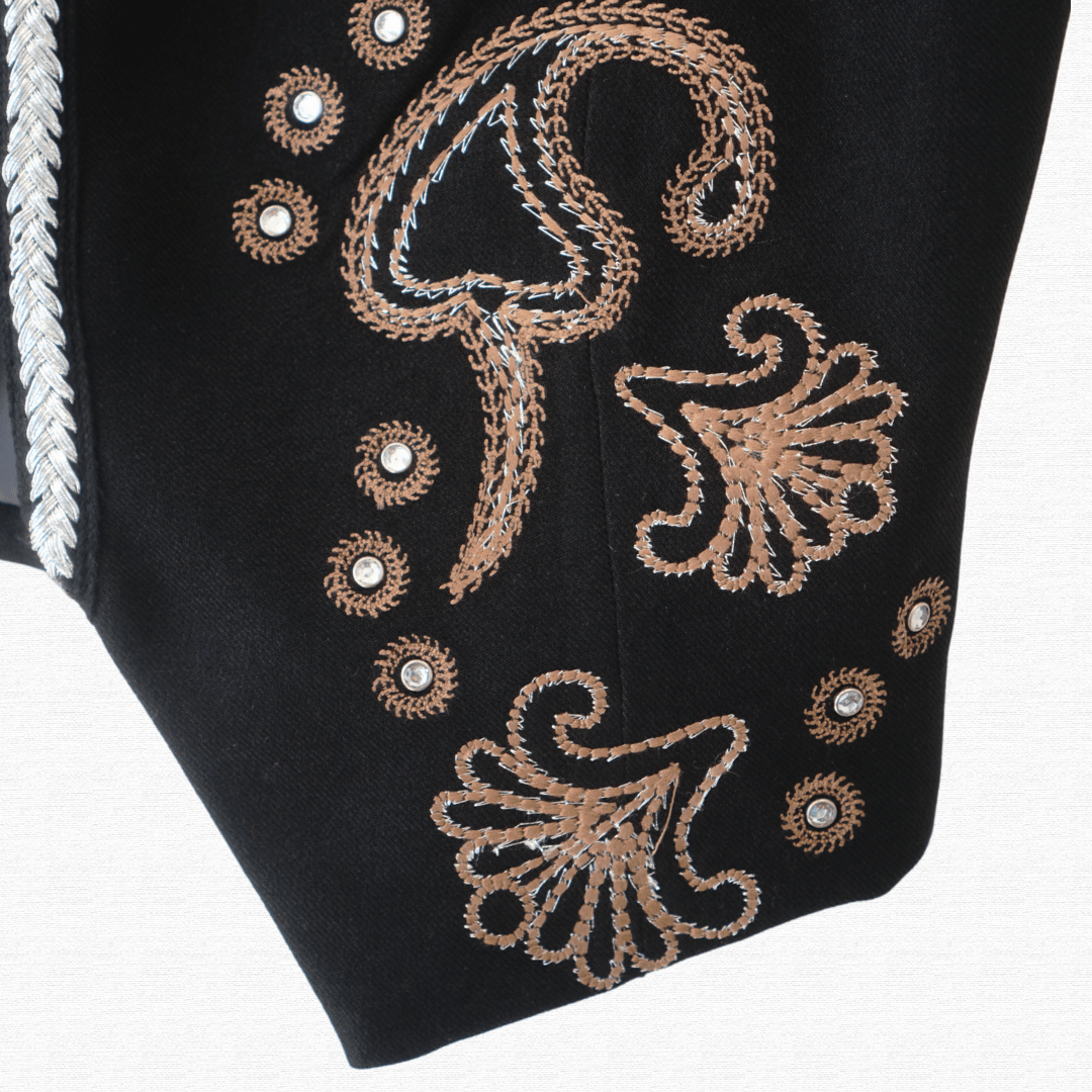 Gilette Rapsodia con bordado inspirado en india, diseño de ajuste cómodo desde XS a M, ideal para eventos especiales