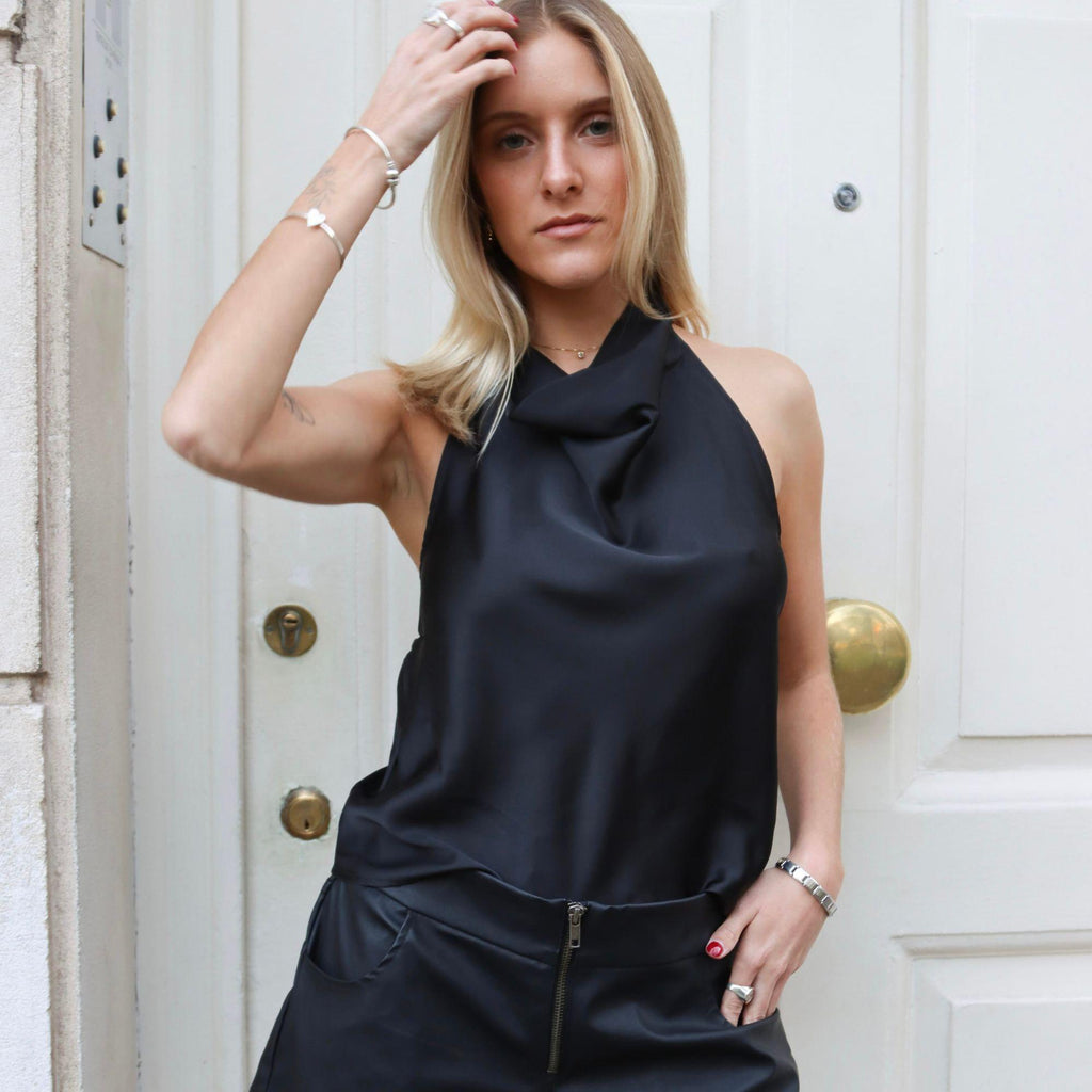 Blusa Mujer Negro Halter Satín Espalda | Laura - MQM