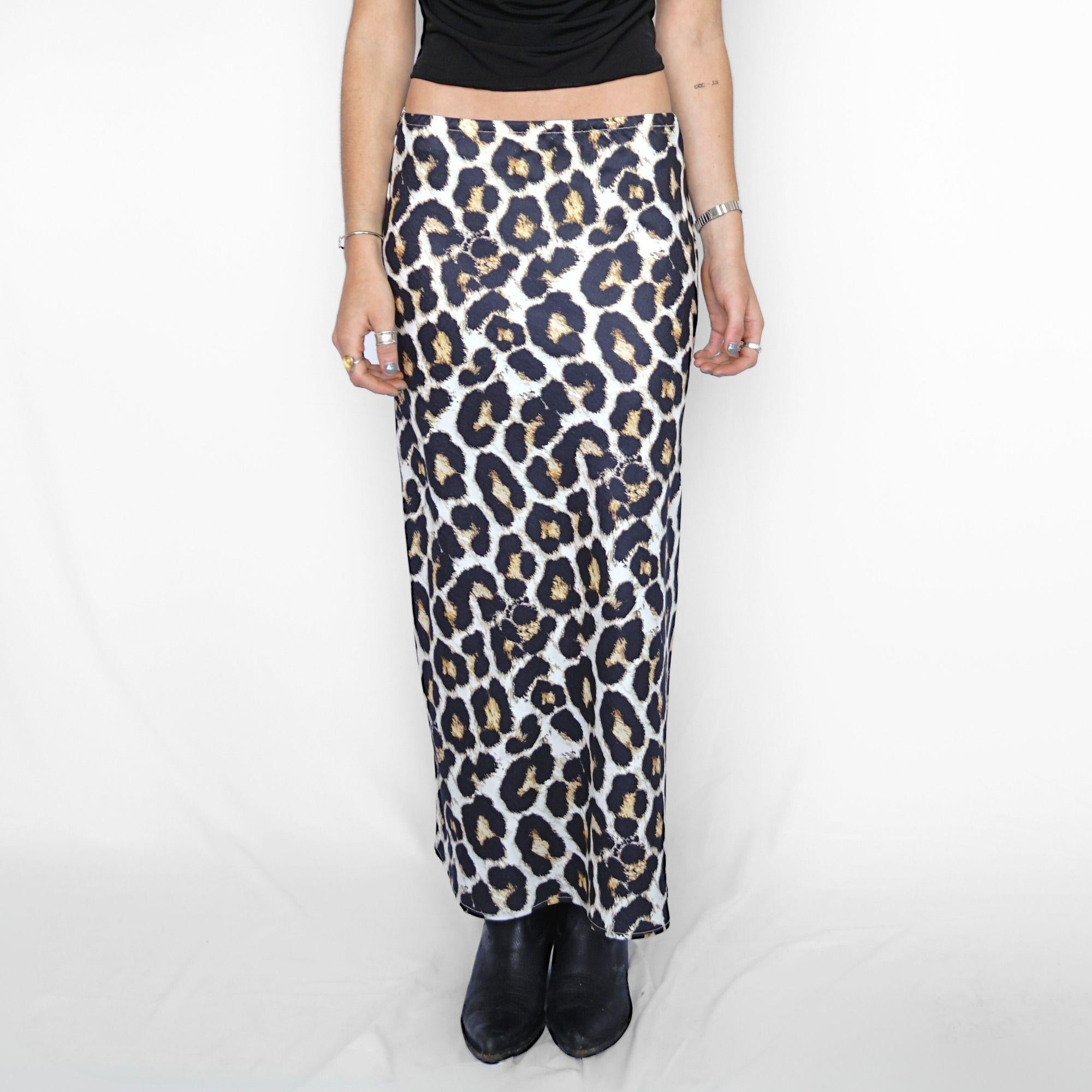 Falda Maxi Mujer Leopardo Satinada Tiro Bajo | Hortensia - MQM