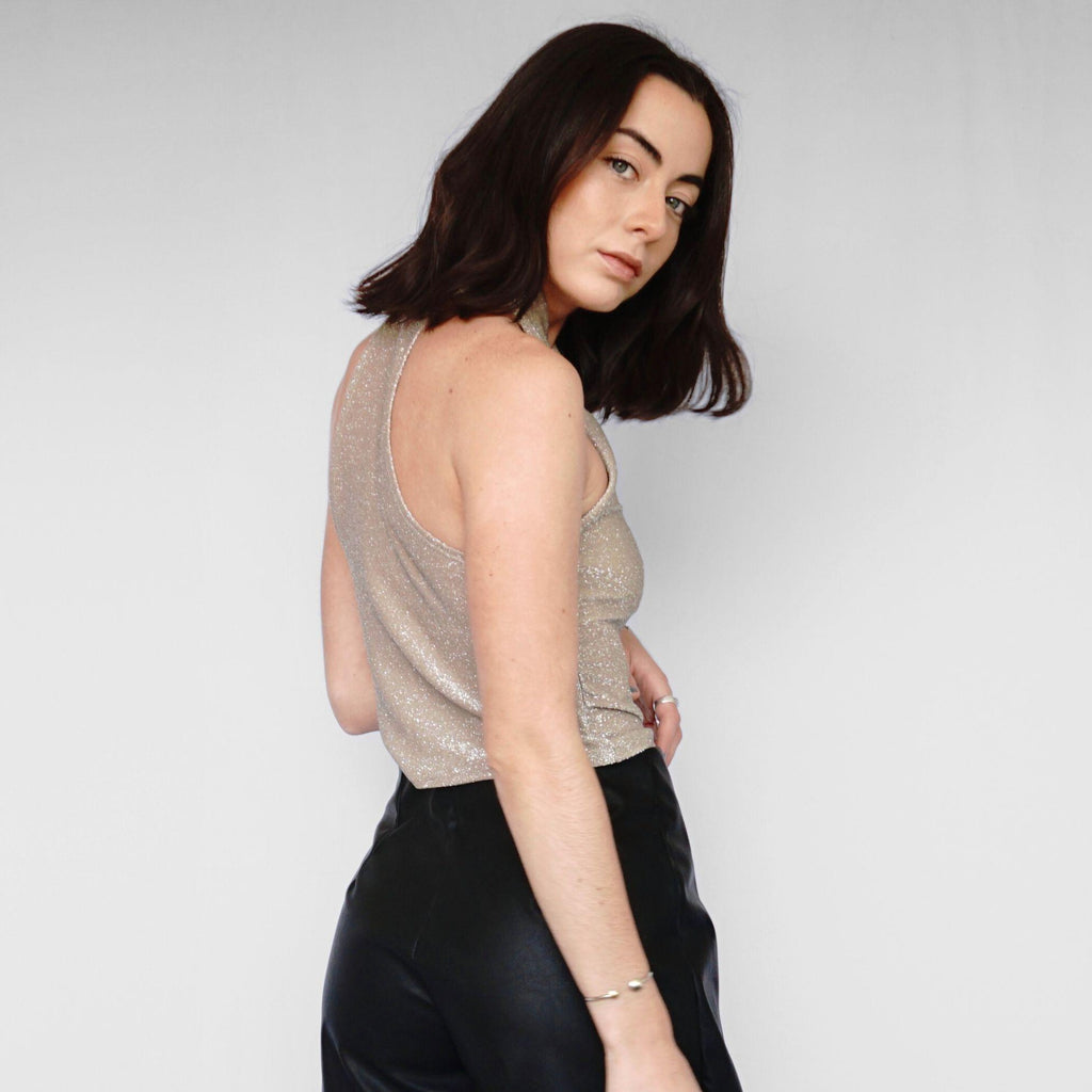 Crop Top Mujer Dorado Cruzado Halter Brillante | Luxemburgo - MQM