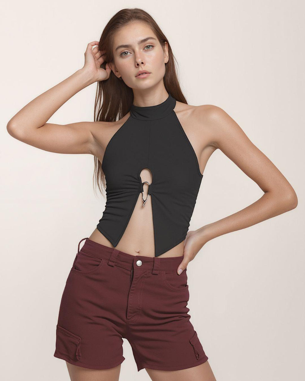 Crop Top Negro Corte Halter con Broche Frontal | Nápoles - MQM
