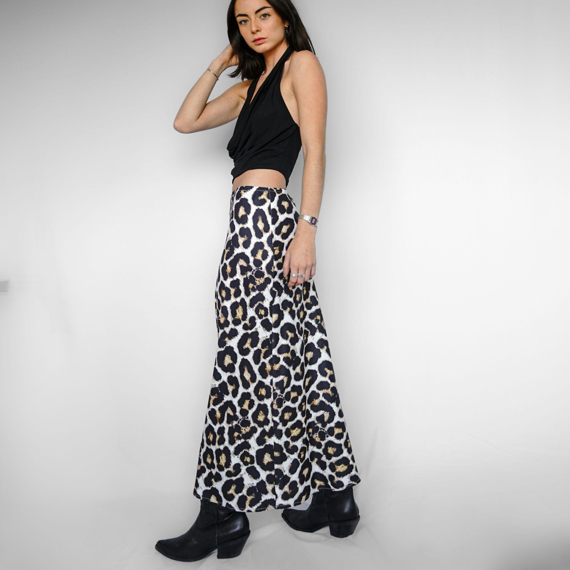 Falda Maxi Mujer Leopardo Satinada Tiro Bajo | Hortensia - MQM