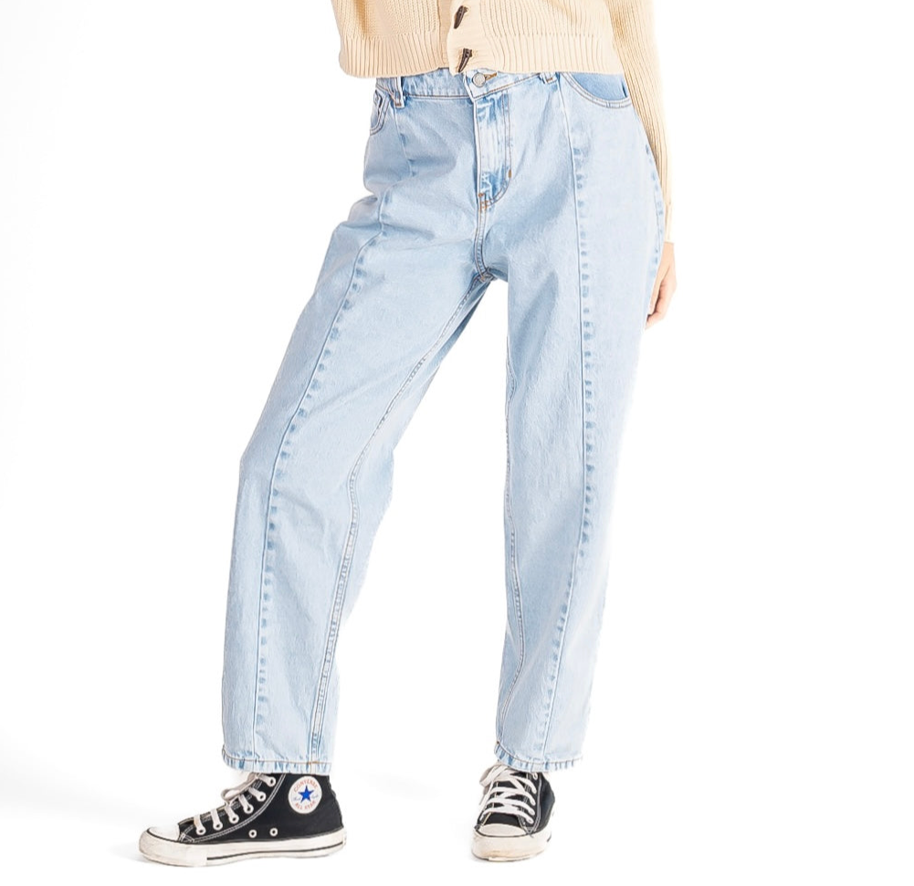 Jeans Mom Celeste Tiro Alto | - MQM