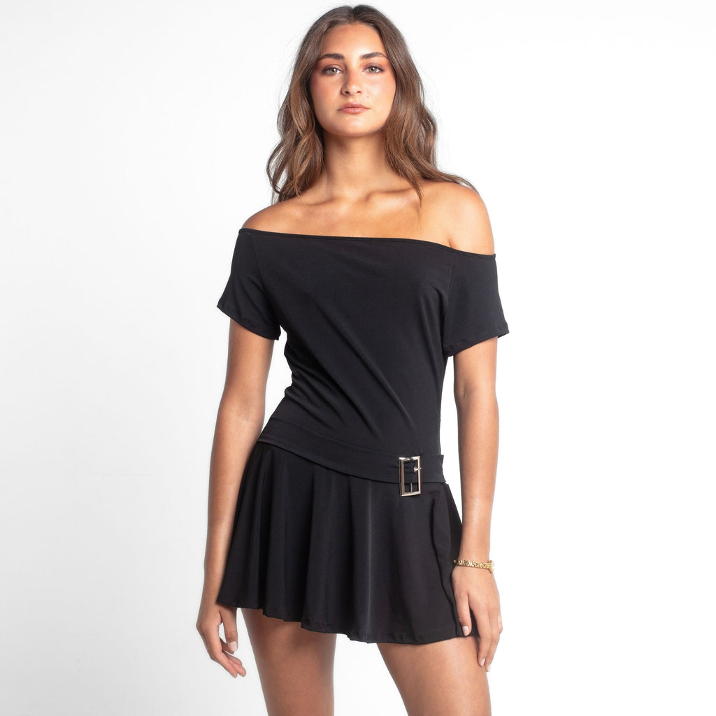 Vestido Negro Off Shoulder con Hebilla | Soho - MQM