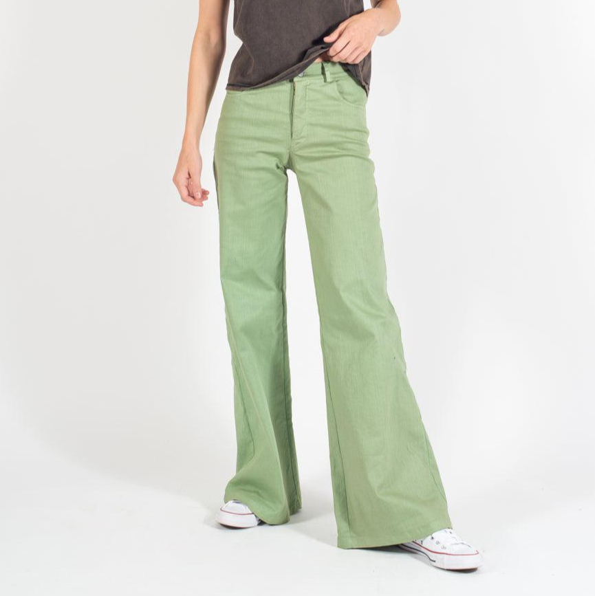 Pantalon Bolsillos Verde Tiza