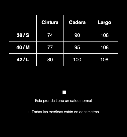 Jeans Patchwork confeccionado en Chile, de estilo flare con cintura alta, ideal para quienes buscan un look único en moda femenina