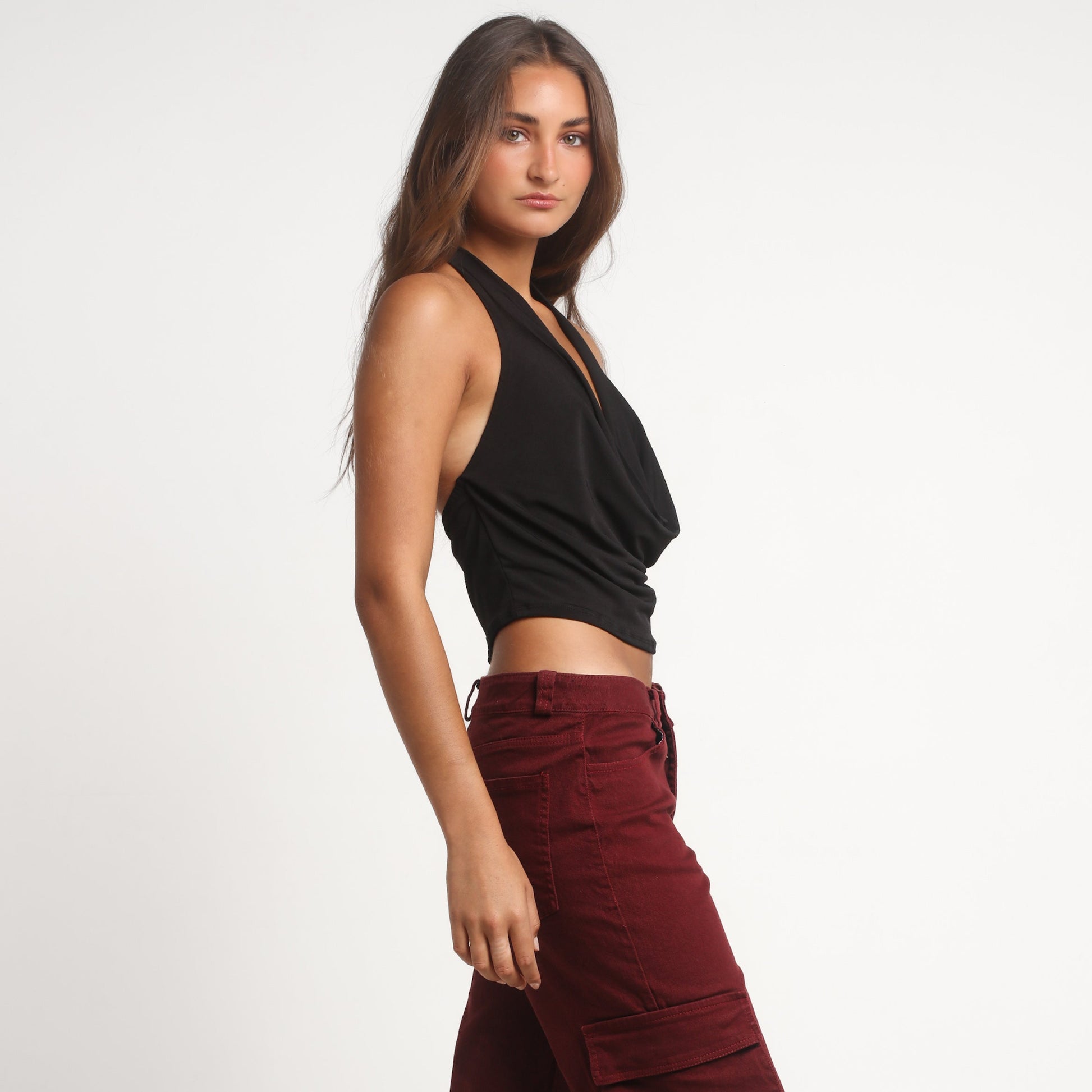 Crop Top Negro Escote Drapeado Sin Mangas de Tela Elasticada | Irene - MQM