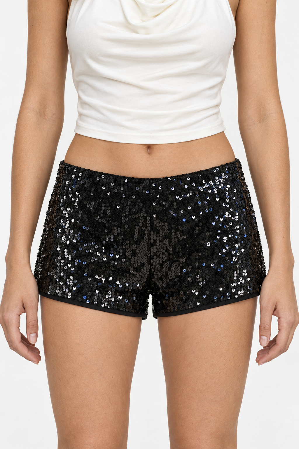 Short negro de lentejuelas con cintura elástica
