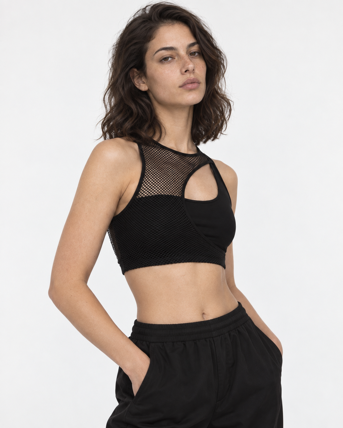 Crop top negro de malla con espalda cruzada Enchel | MQM