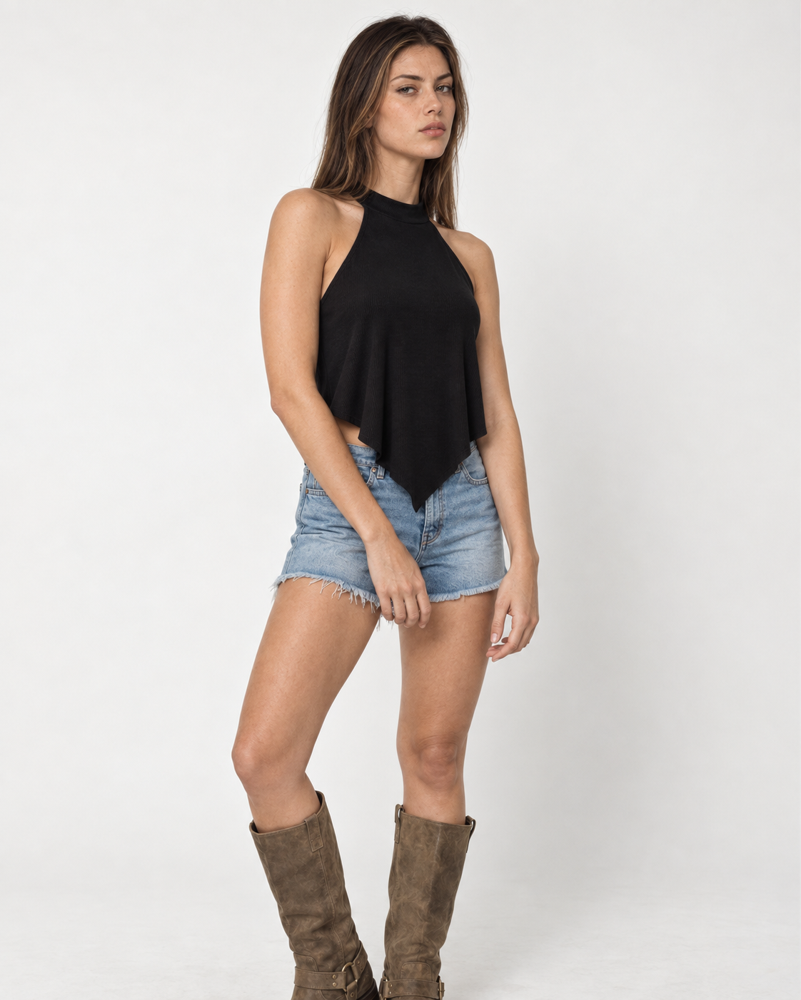 Crop top halter negro espalda con amarras Renata | MQM