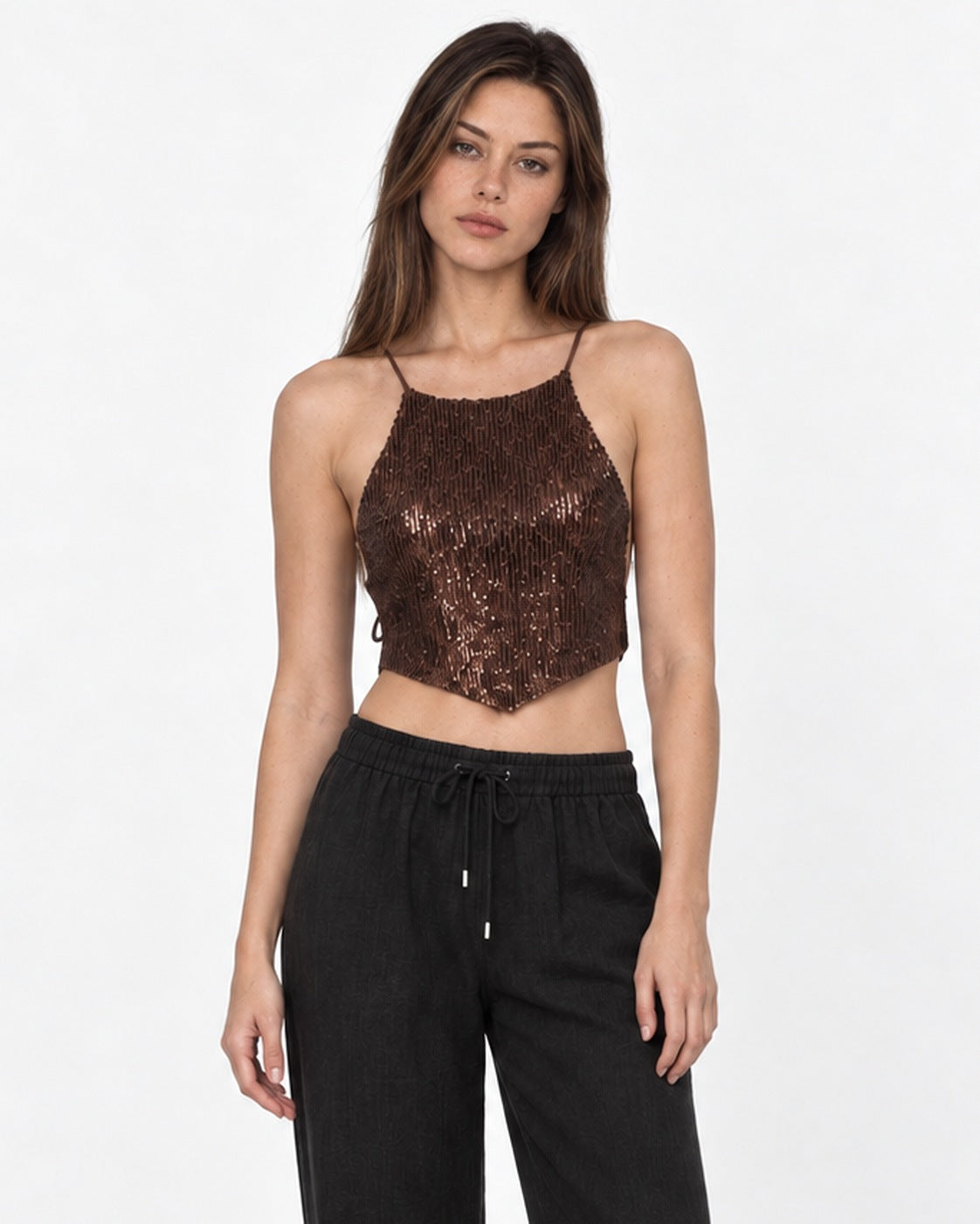 Crop top halter lentejuelas café espalda con amarra Ibiza