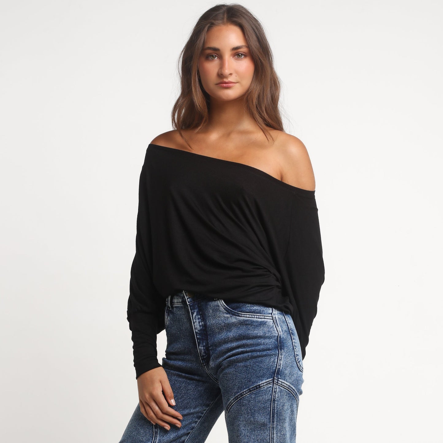 Polera Negra Mujer Manga Larga Off Shoulder | Sandra