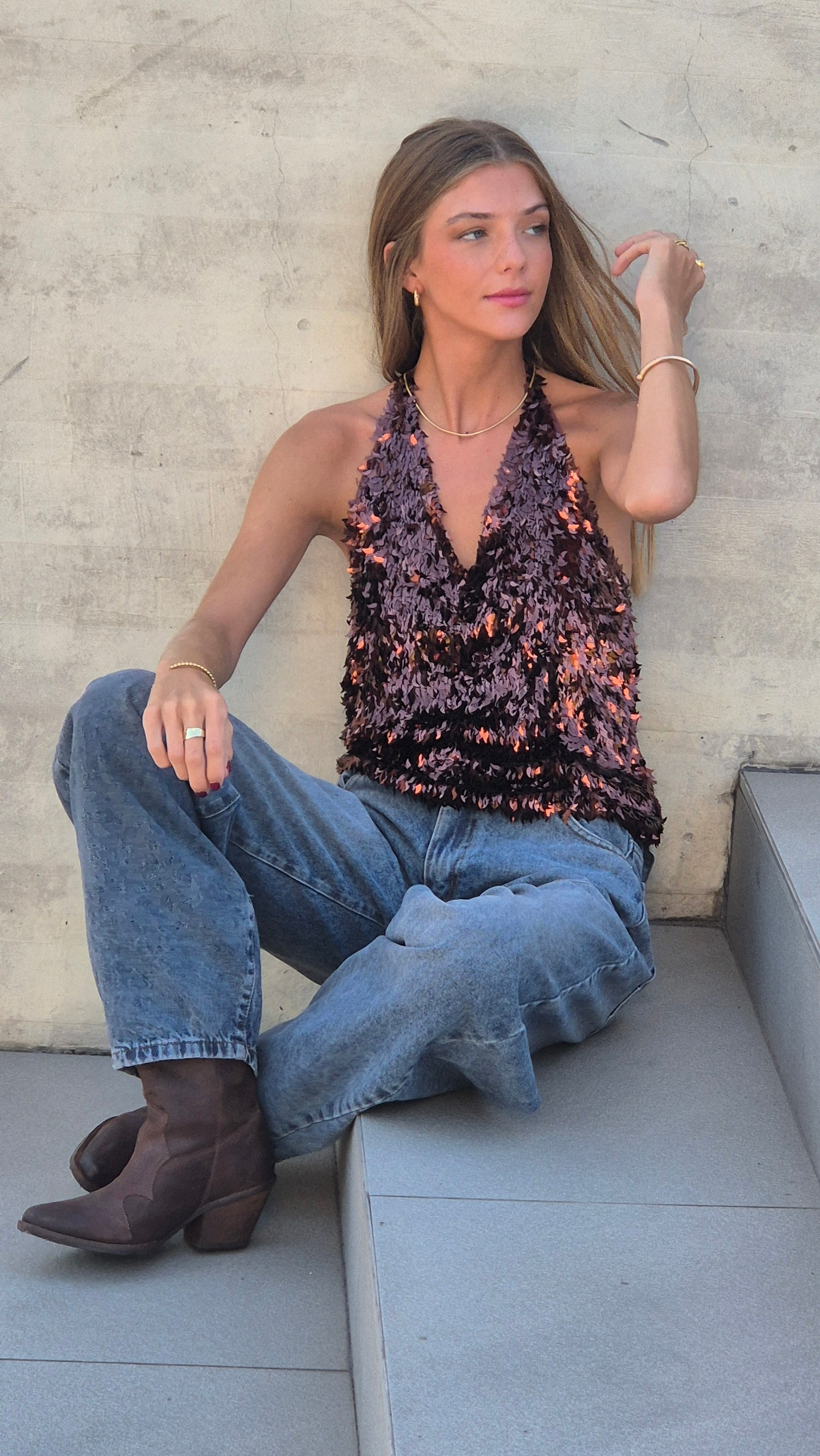 Crop Halter Lentejuela Café Irregular