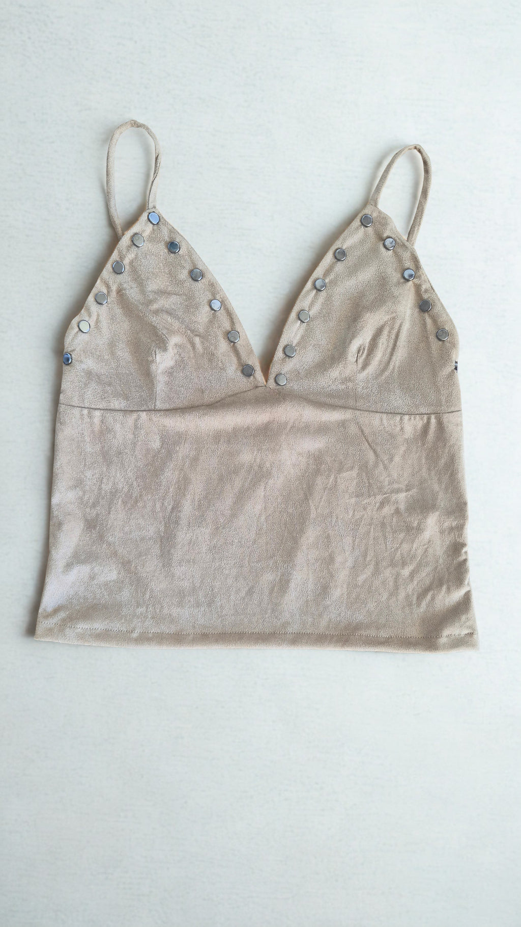 Crop Ante Camel con Tachas