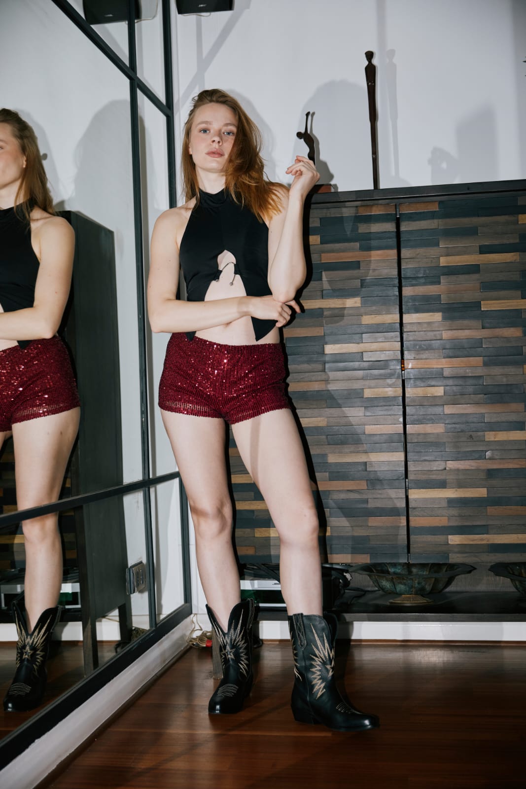 Short Burdeo lentejuelas